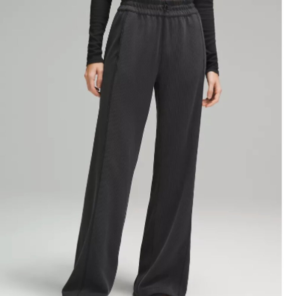 Ribbed Softstreme Mid-Rise Pant 32" Ribbed Softstreme Mid-Rise Pant